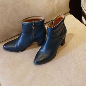 Chic Black Ankle Booties for Women